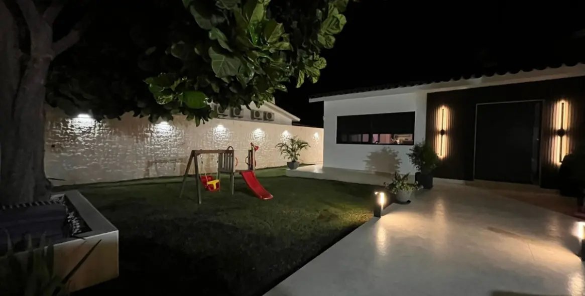 Venta de villa independiente en New Golden Mile 50