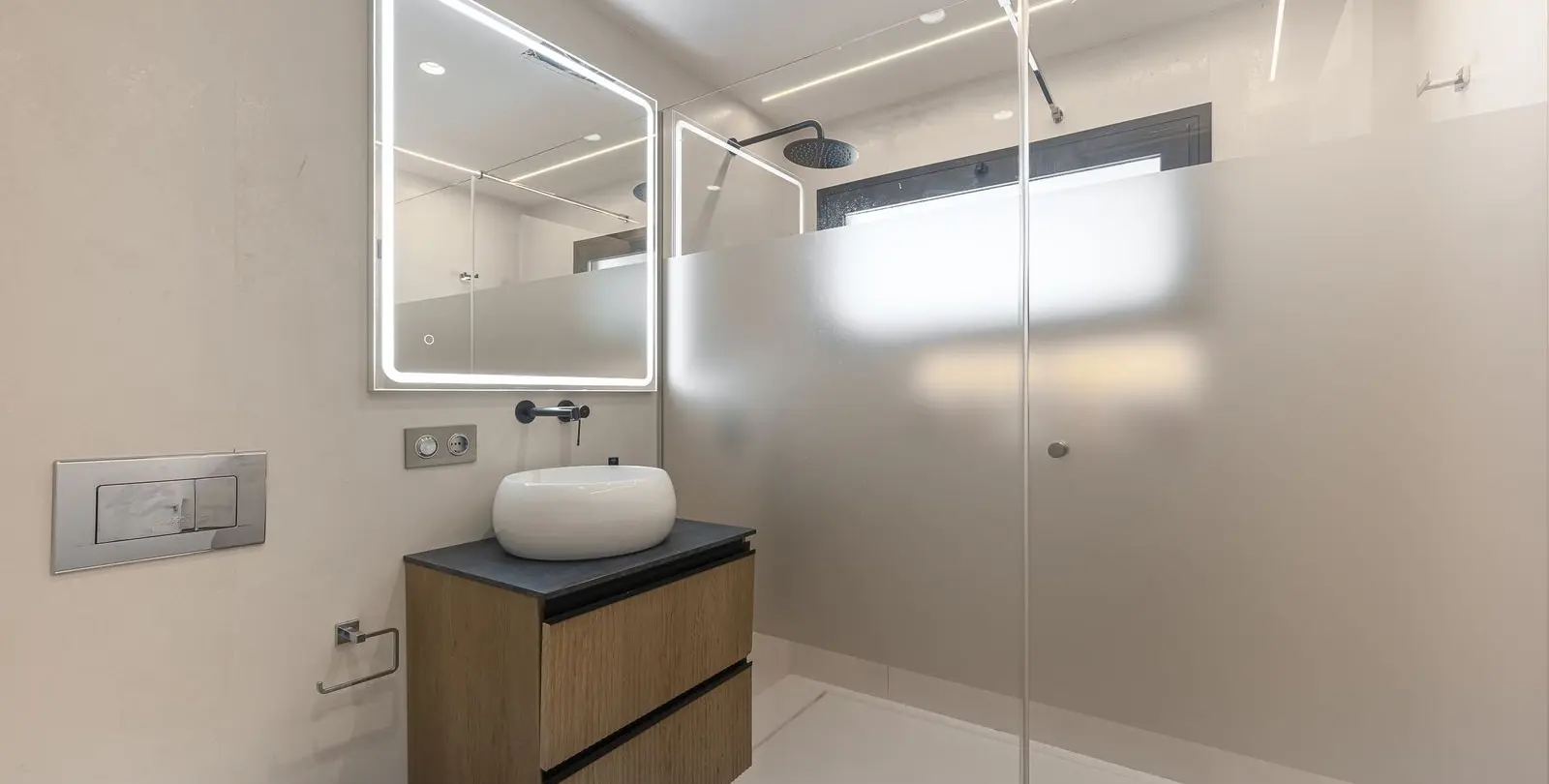 Venta de villa independiente en New Golden Mile 33