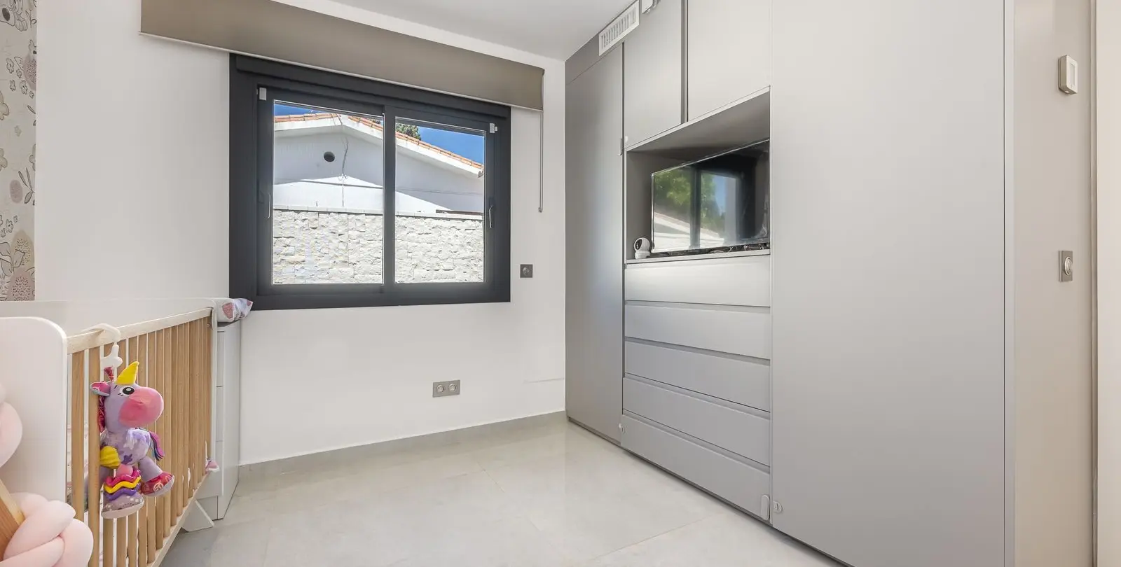 Venta de villa independiente en New Golden Mile 34