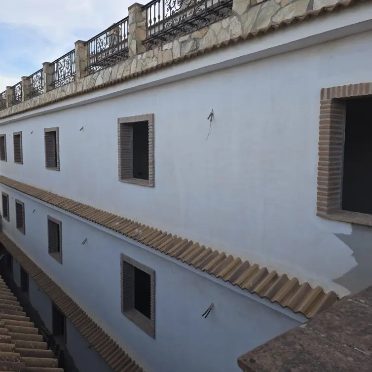 Venta de hotel en Guaro