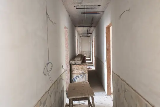 Image 6 thumb