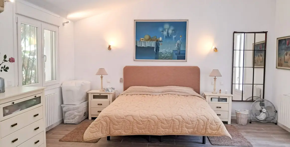 Продажа  отдельно стоящей виллы в Calahonda 14