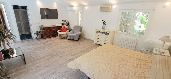 Venta de villa independiente en Calahonda 4