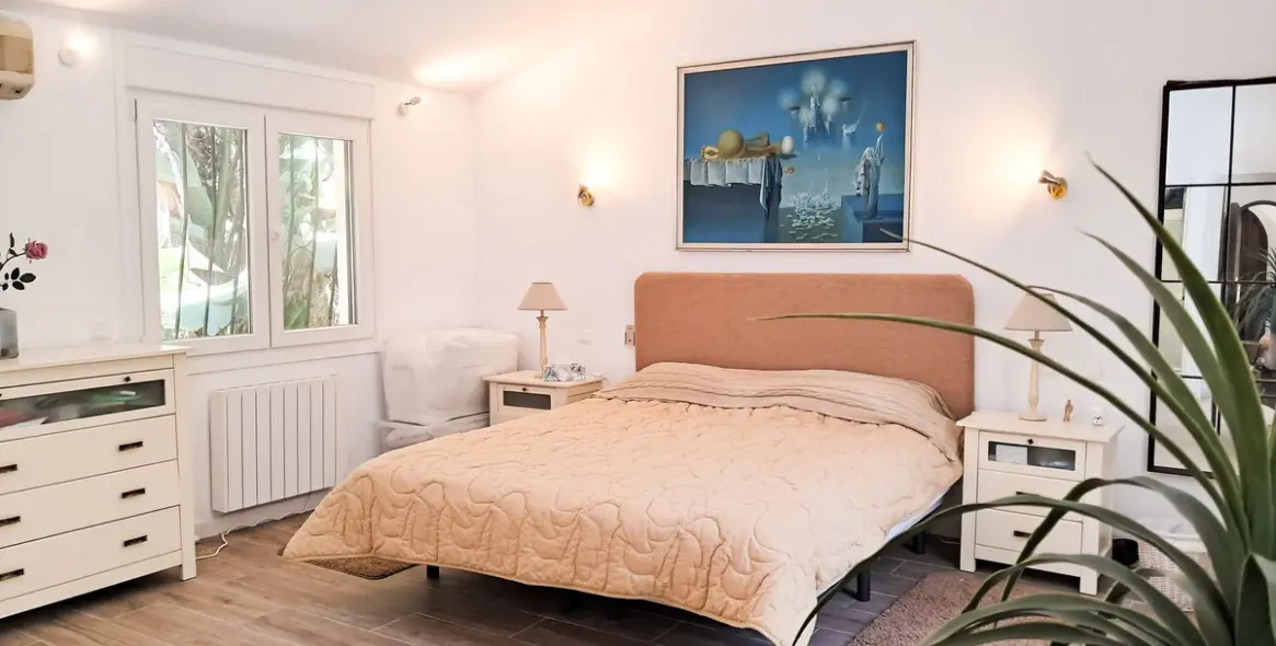 Sale of detached villa in Calahonda 6