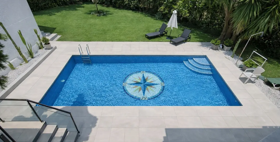 Sale of detached villa in Calahonda 14