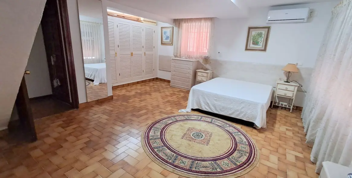 Venta de villa independiente en Calahonda 39