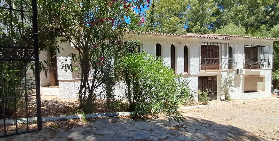 Venta de villa independiente en Calahonda 48