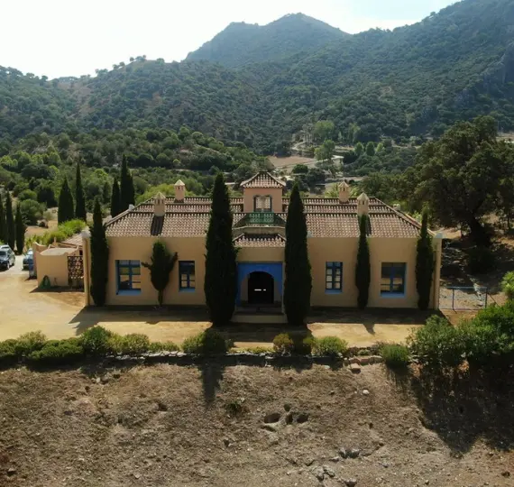 Продажа  отдельно стоящей виллы в Gaucín