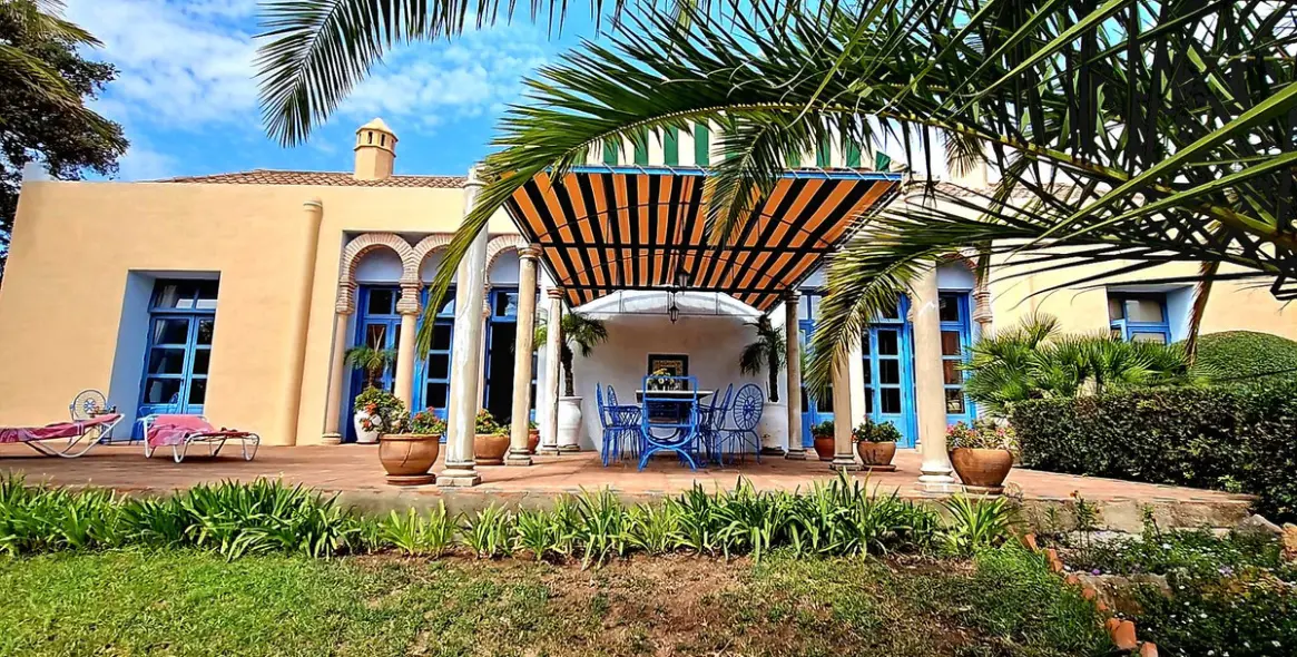 Продажа  отдельно стоящей виллы в Gaucín 10