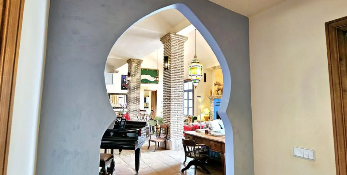 Продажа  отдельно стоящей виллы в Gaucín 21