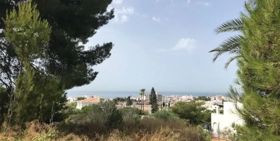 Sale of residential plot in Costa del Sol East 1