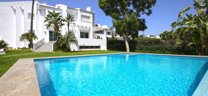 Таунхаус R3704192 0