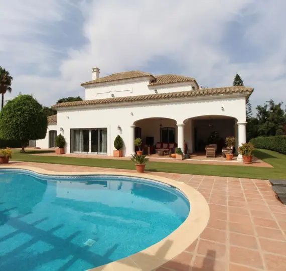 Venta de villa independiente en Sotogrande Alto
