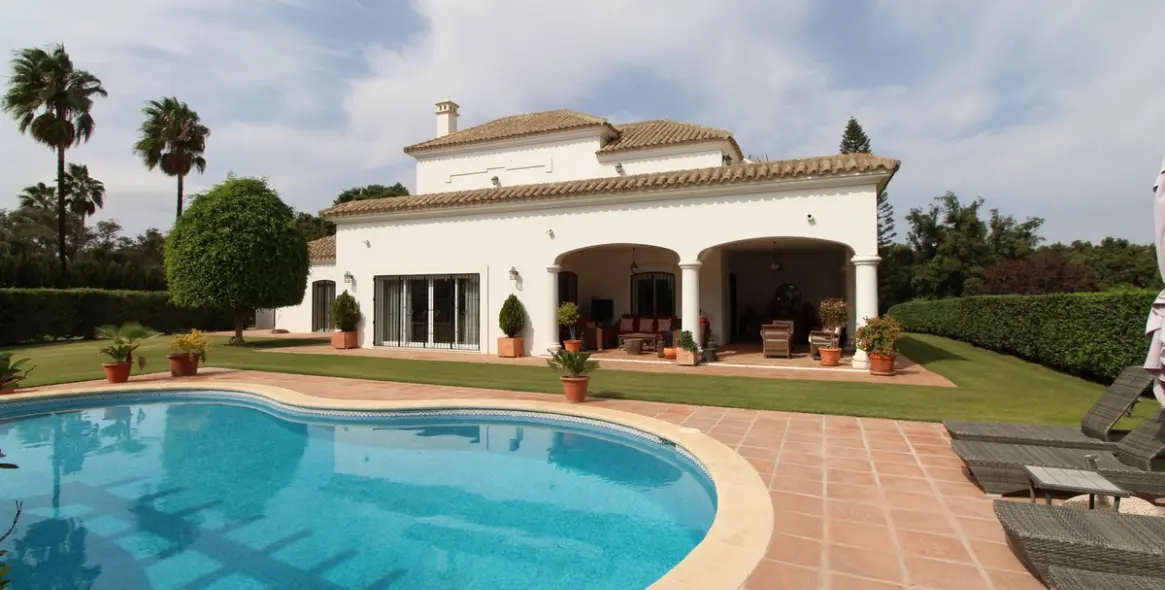 Venta de villa independiente en Sotogrande Alto 2