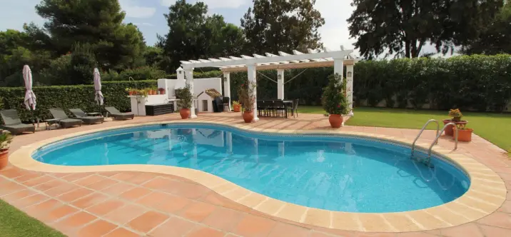 Venta de villa independiente en Sotogrande Alto 4