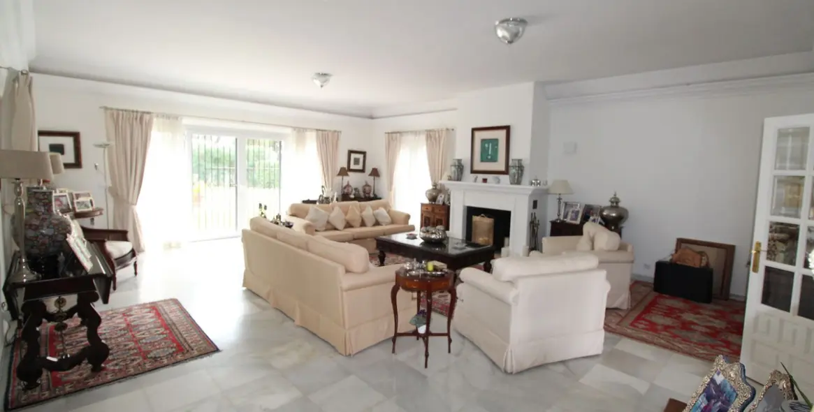 Venta de villa independiente en Sotogrande Alto 17