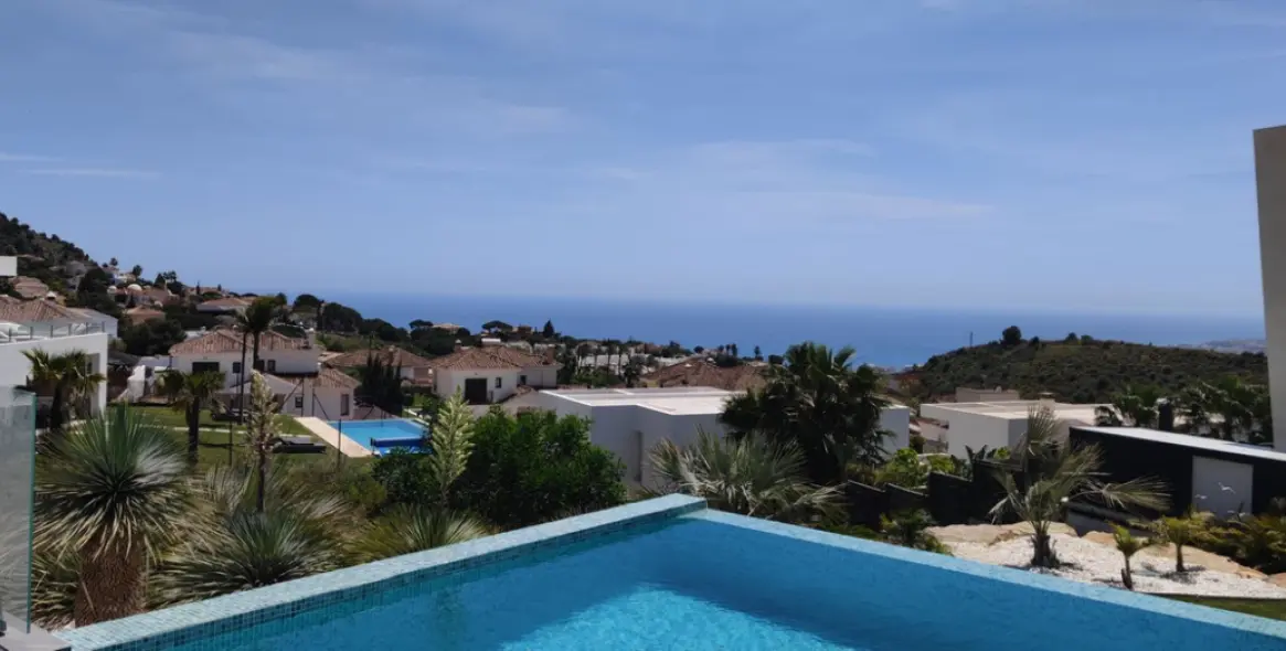 Sale of detached villa in Mijas 4