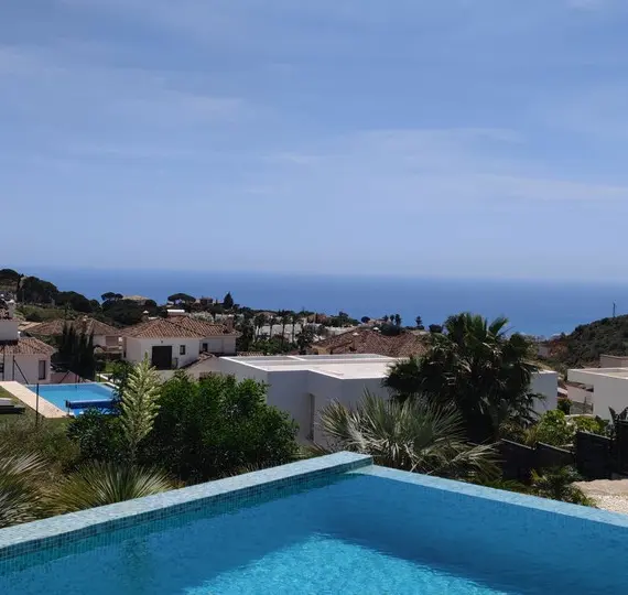 Sale of detached villa in Mijas