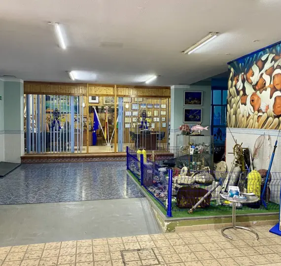 Commercial premises R4686298