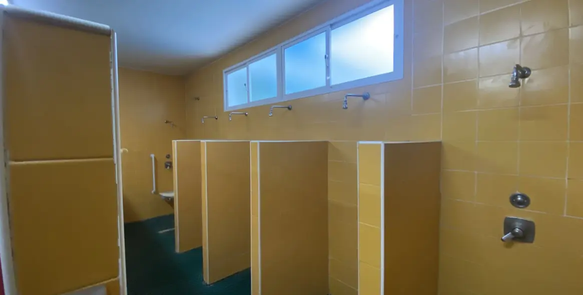 Продажа коммерческого помещения в Benalmadena 30