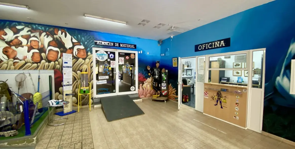 Продажа коммерческого помещения в Benalmadena 33