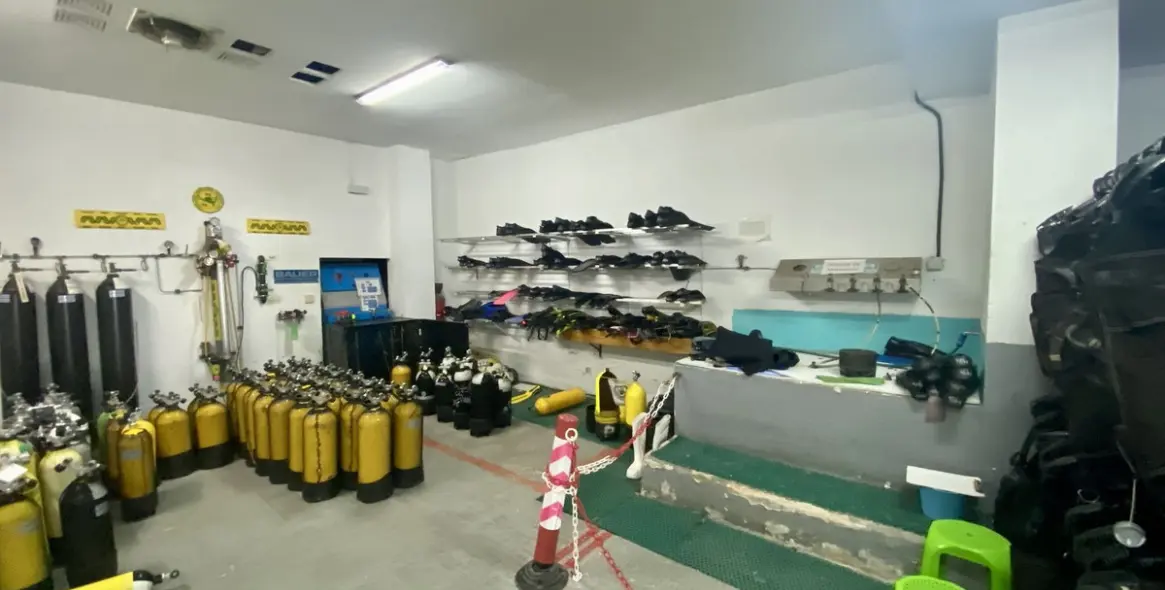 Продажа коммерческого помещения в Benalmadena 37