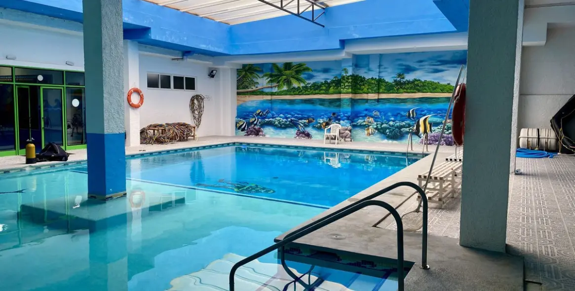 Продажа коммерческого помещения в Benalmadena 45