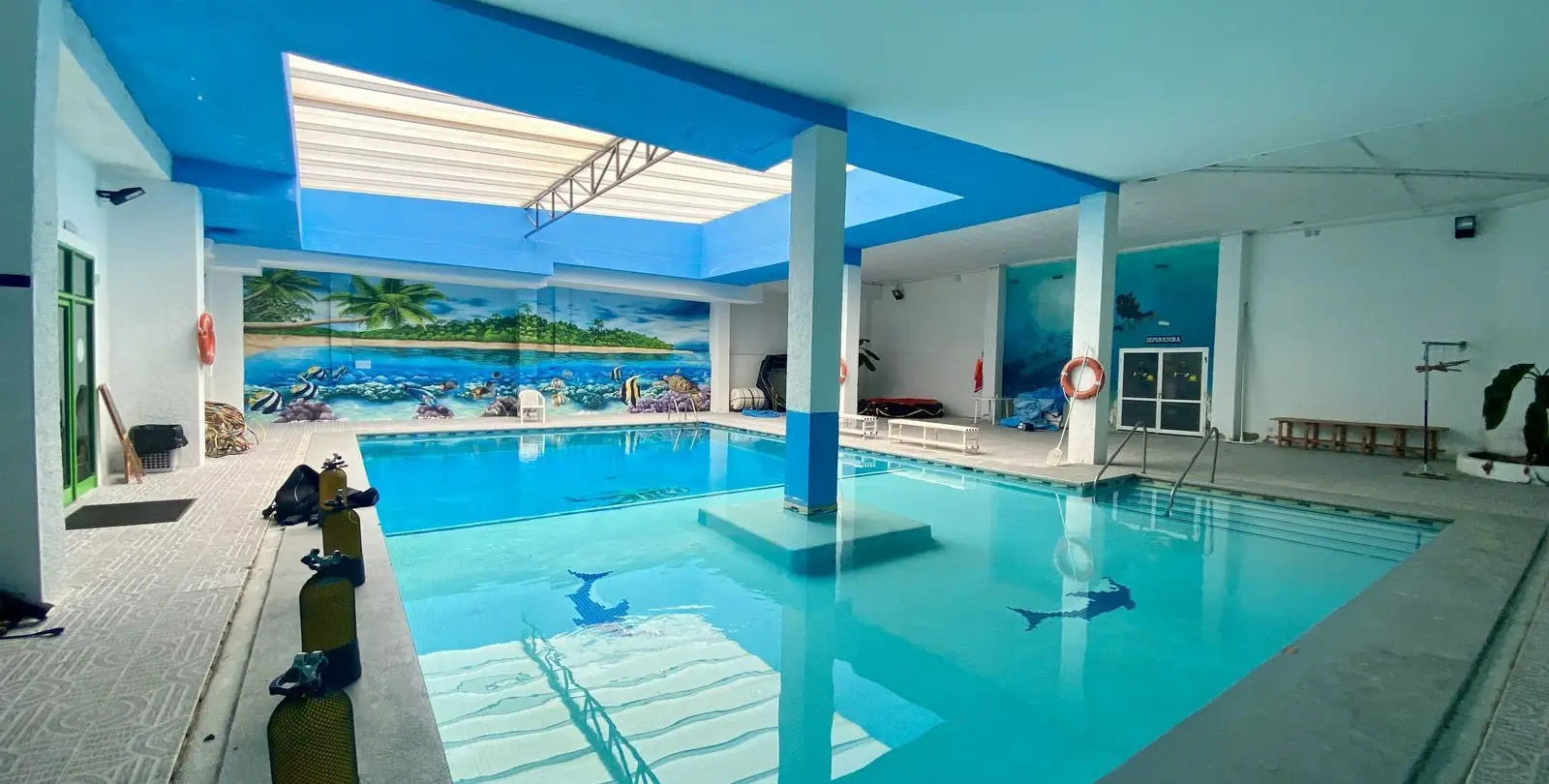 Продажа коммерческого помещения в Benalmadena 3