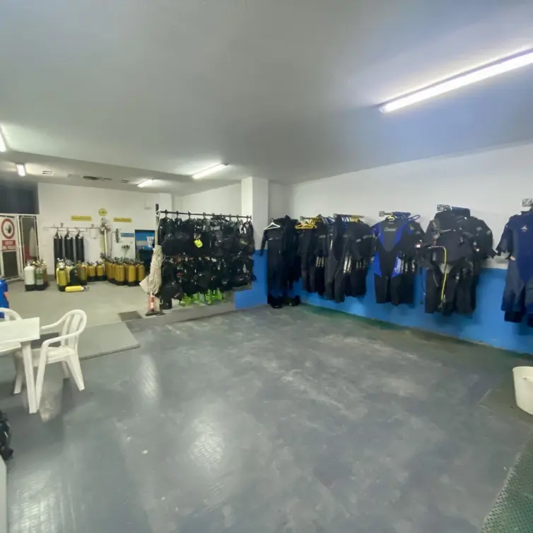 Venta de local comercial en Benalmadena