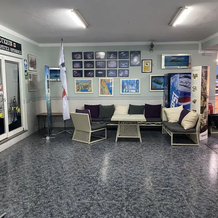 Venta de local comercial en Benalmadena