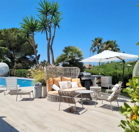 Oтдельно стоящая вилла R4307608