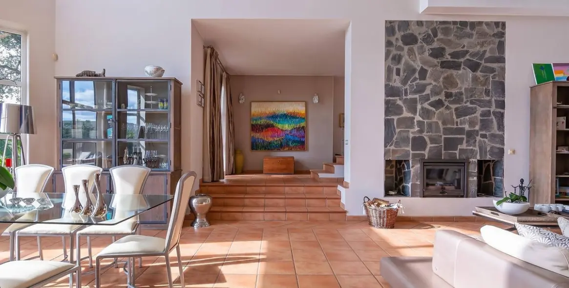 Продажа  отдельно стоящей виллы в Sotogrande 3