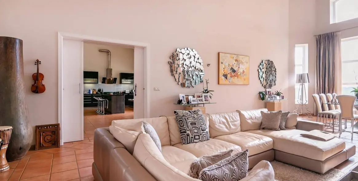 Продажа  отдельно стоящей виллы в Sotogrande 4