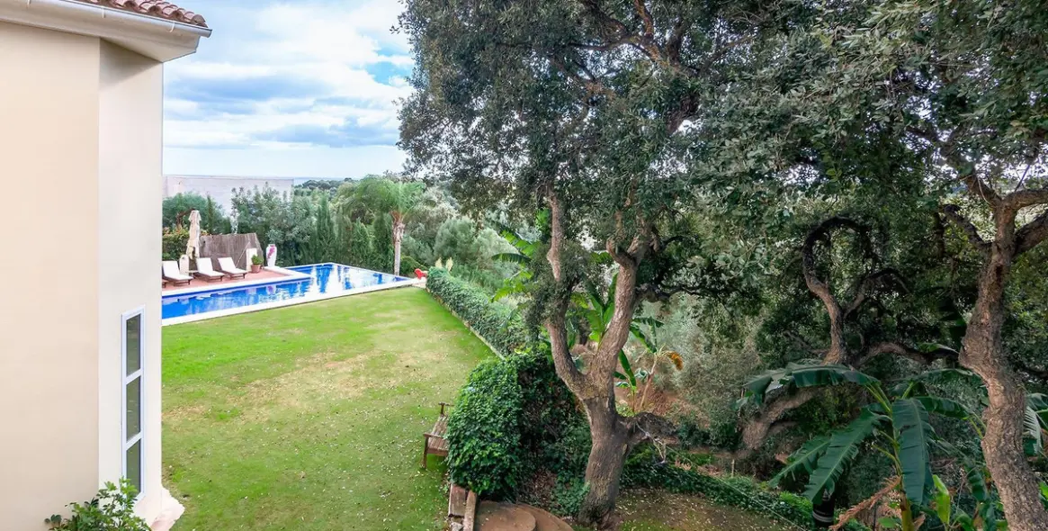 Продажа  отдельно стоящей виллы в Sotogrande 18