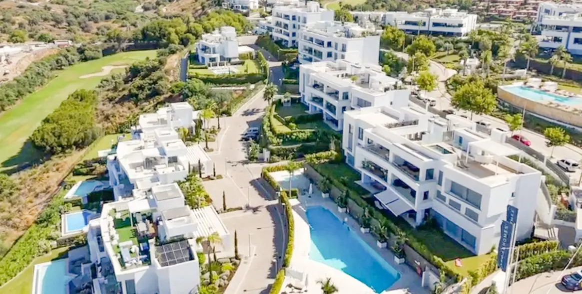 Sale of penthouse duplex in Marbella 2