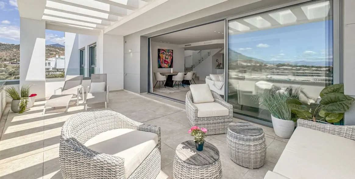 Sale of penthouse duplex in Marbella 4