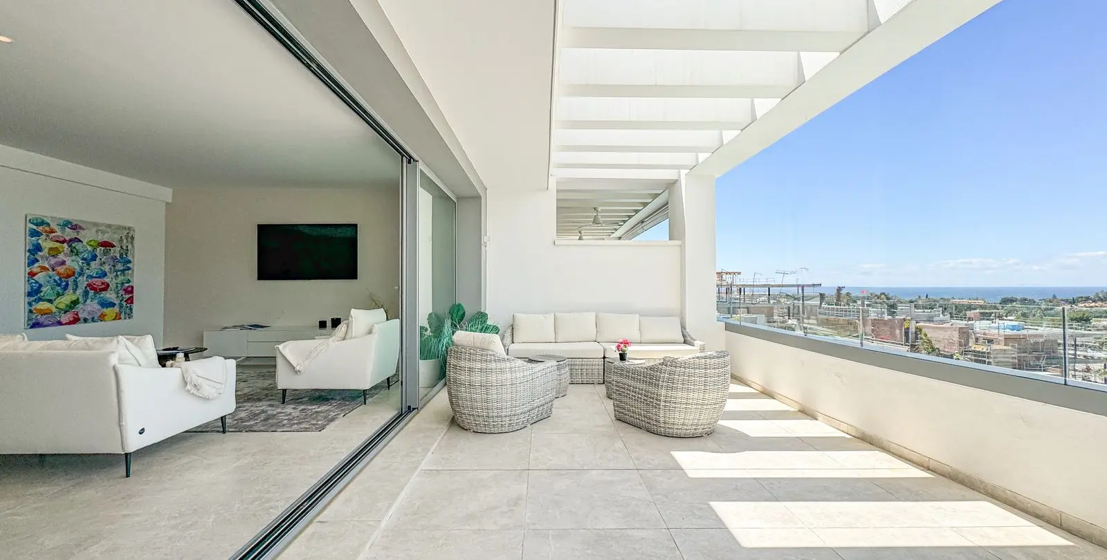 Sale of penthouse duplex in Marbella 2