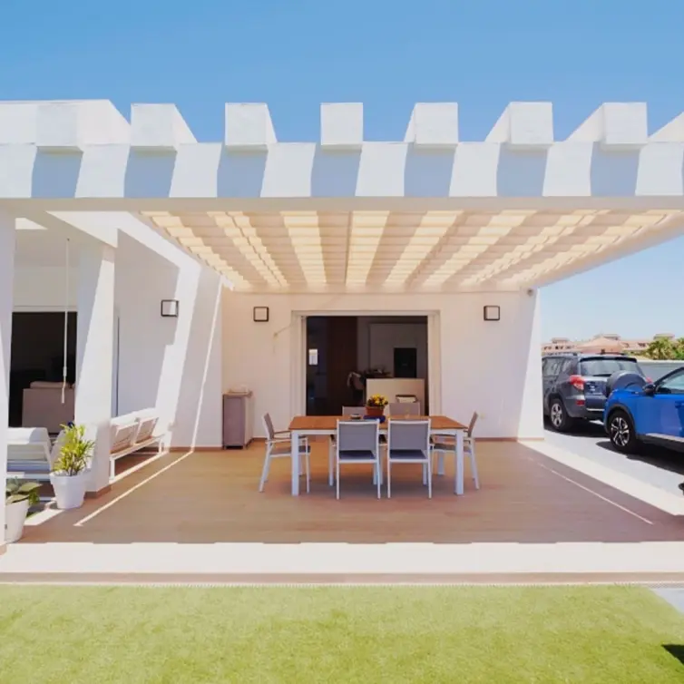 Sale of detached villa in Manilva