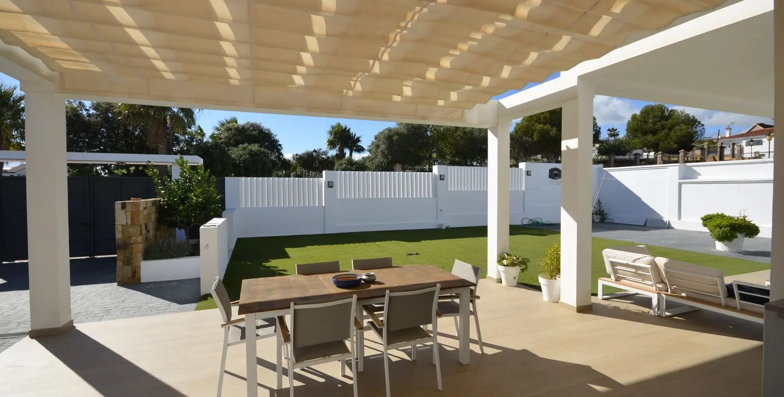 Sale of detached villa in Manilva 4