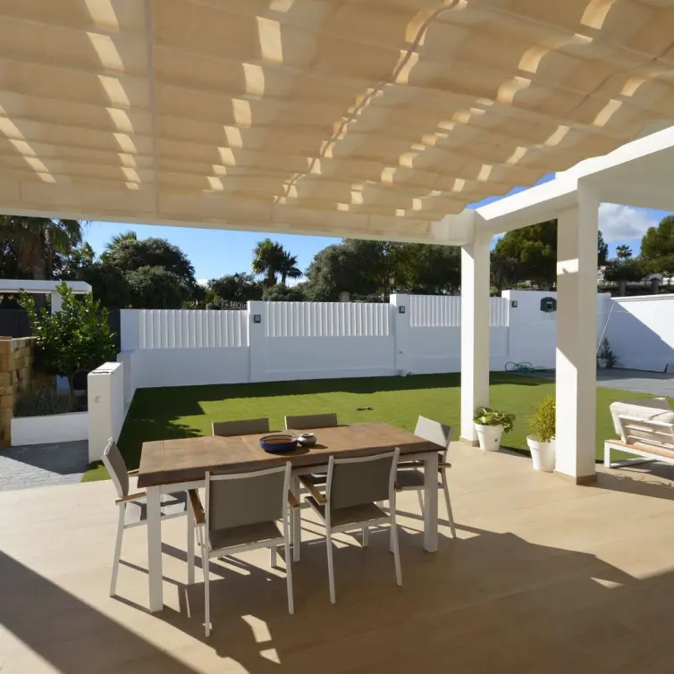 Sale of detached villa in Manilva