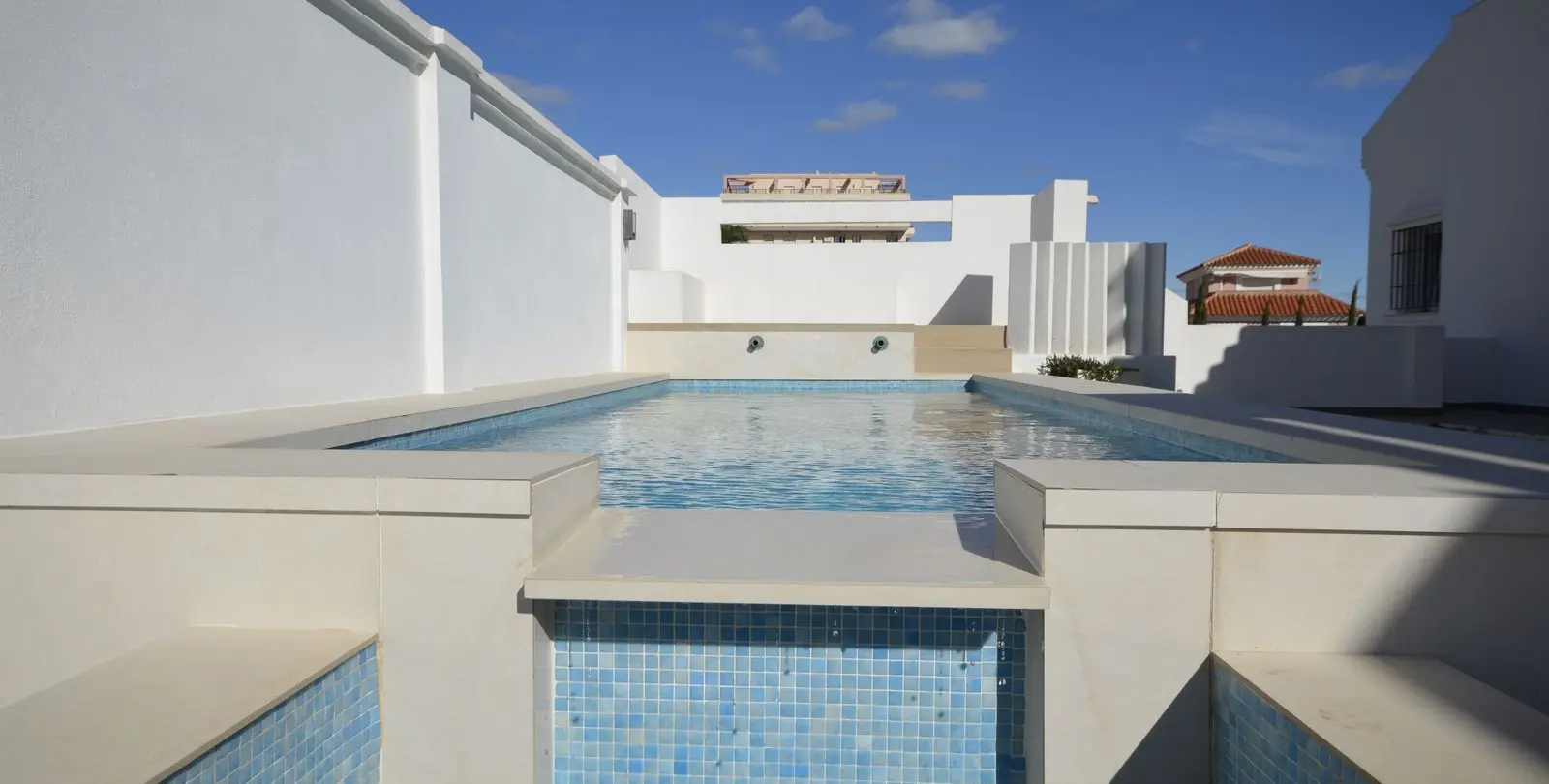 Sale of detached villa in Manilva 33