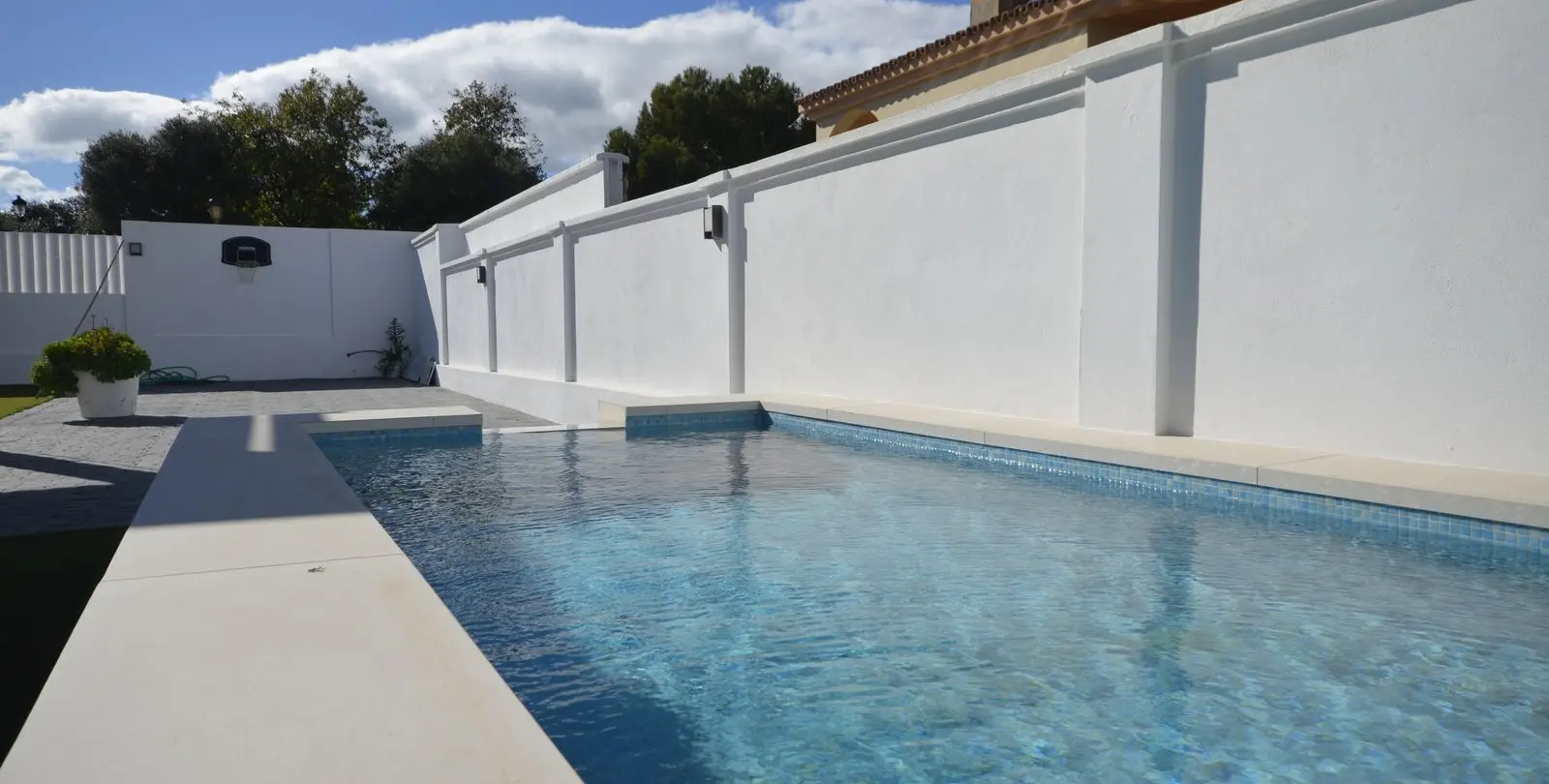 Sale of detached villa in Manilva 35