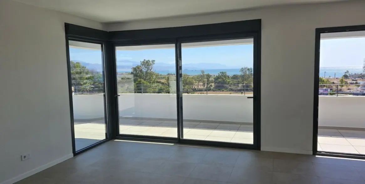 Sale of penthouse in Torremolinos 5