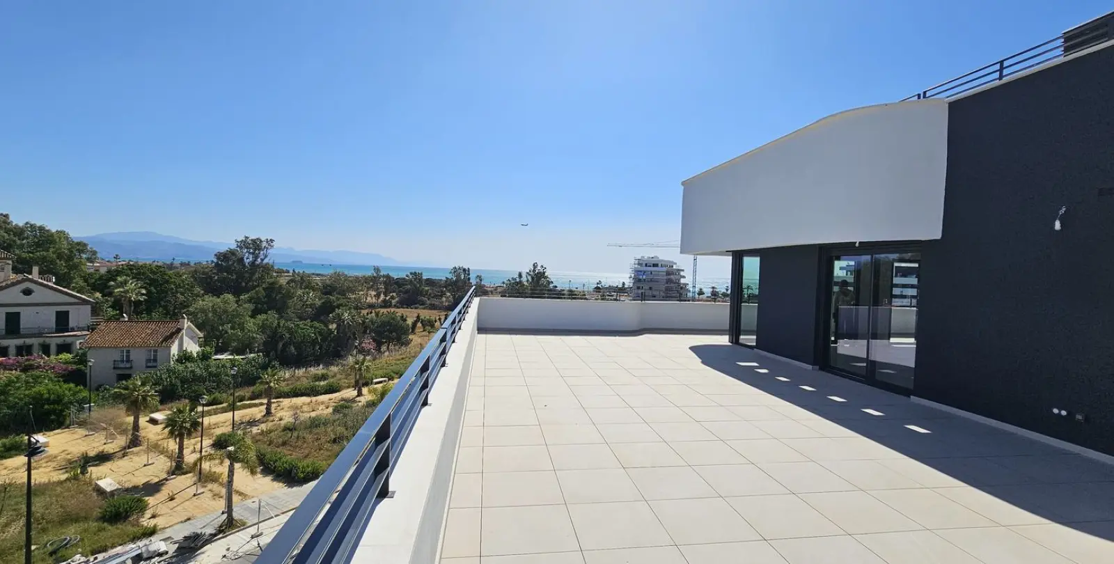 Sale of penthouse in Torremolinos 1