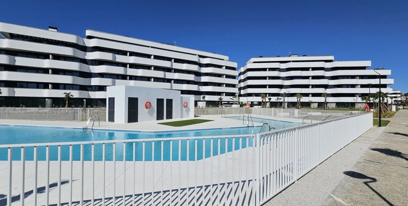 Sale of penthouse in Torremolinos 2