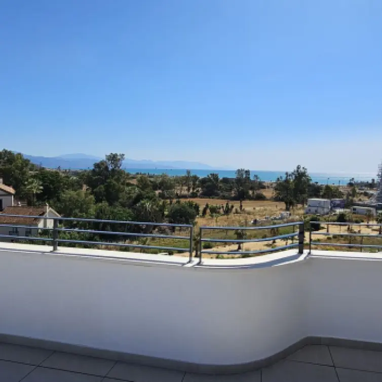Sale of penthouse in Torremolinos