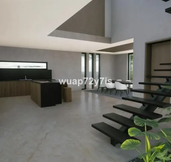 Sale of detached villa in Estepona