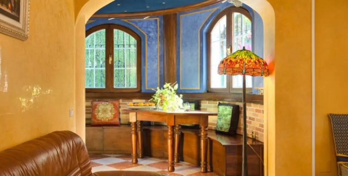 Продажа  отдельно стоящей виллы в Torrequebrada 12