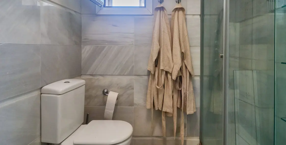 Продажа дома на две семьи в The Golden Mile 16