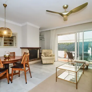 Long-term rent of semi-detached house in The Golden Mile